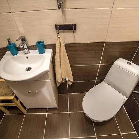 Glycerin Hostel Νίτρα