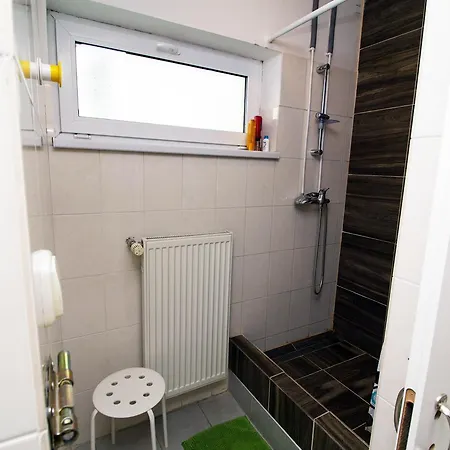 Glycerin Hostel
