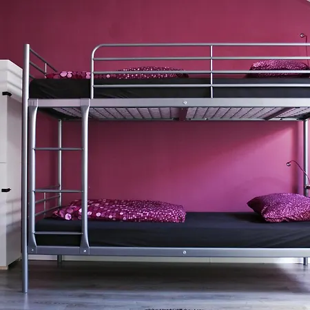 Hostel Glycerin Νίτρα